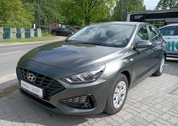 Hyundai I30 cena 63800 przebieg: 68177, rok produkcji 2021 z Solec Kujawski małe 106